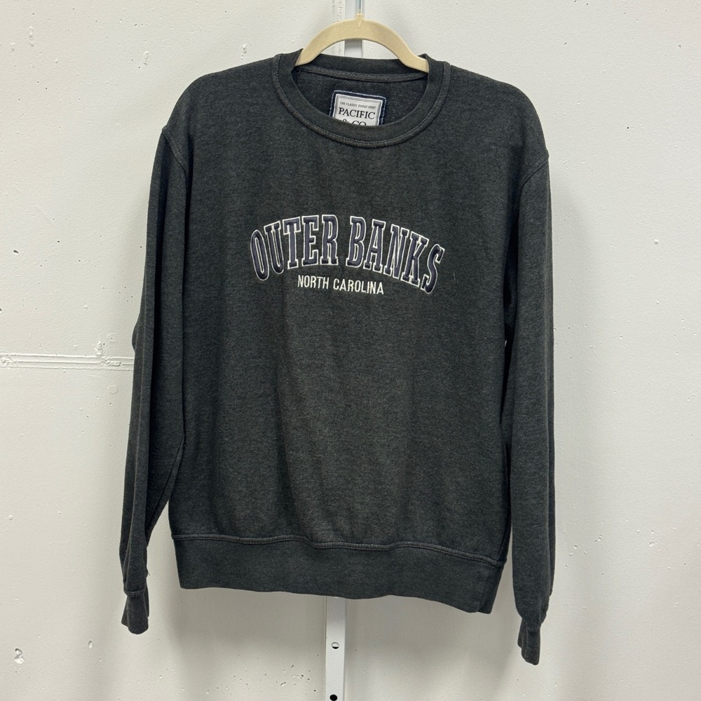 Pacific & Co Outer Banks North Carolina Sweatshirt Gray Men's Medium Embroidered